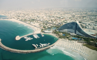 Burj Al Arab in Dubai - Jumeirah Beach
